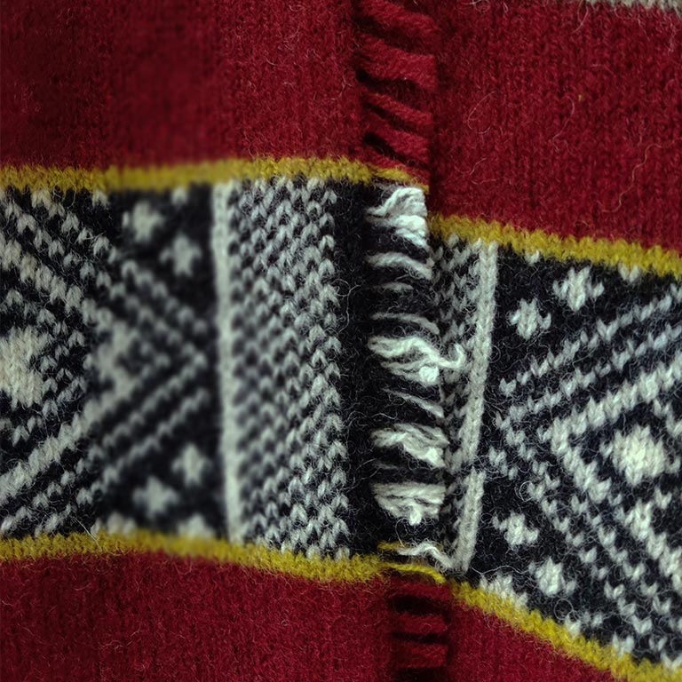 Skåne Lambswool Shawl - Mossy grey - Image 5