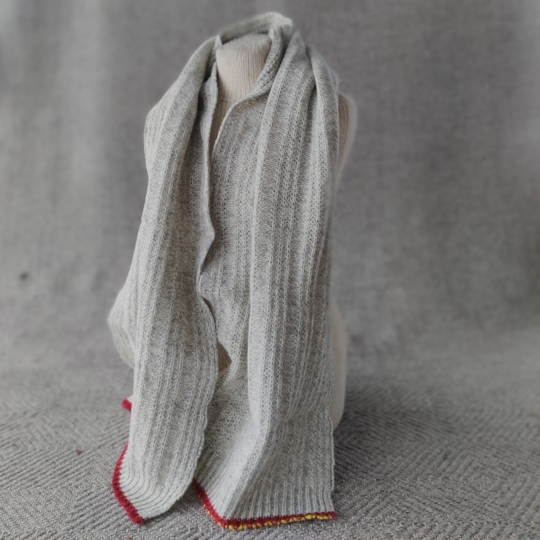 Helylle Shawl Long- Lt Grey / Cream